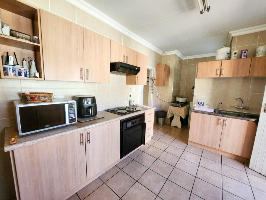 3 Bedroom Property for Sale in Elandsheuwel North West